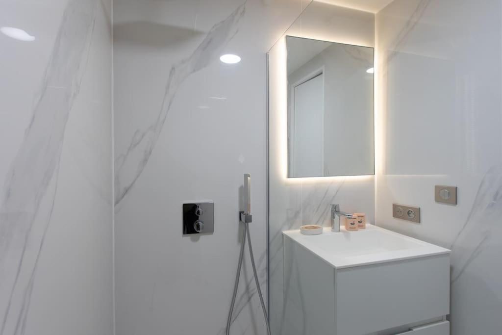 #11 Alex Suite Terrace Parking Ac 2 Bdr 5Mins To Sea Saint-Jean-Cap-Ferrat Zewnętrze zdjęcie